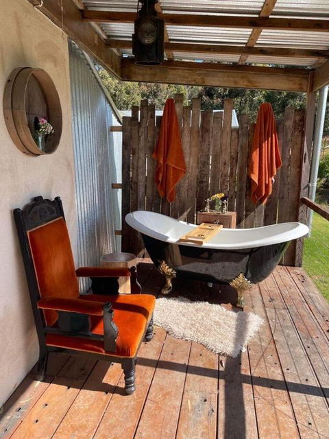 Galway Cottage - Kingaroy Accommodation 2