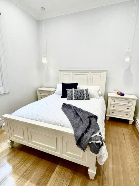 Garden Cottage - Kingaroy Accommodation 4