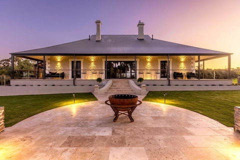Gawler Park Estate - Kingaroy Accommodation 0
