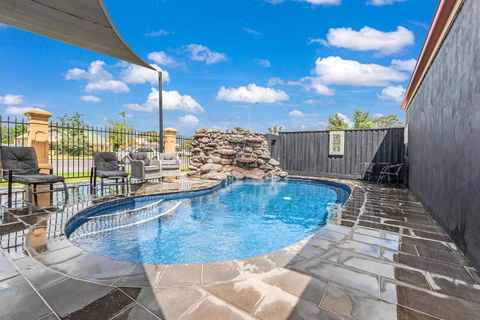 Georgian Motor Lodge - Kingaroy Accommodation 1