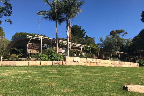 Getaway South Coast NSW - Holiday House With Pool - Kingaroy Accommodation 0