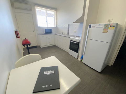 Getaway Villas Unit 386 - Kingaroy Accommodation 3