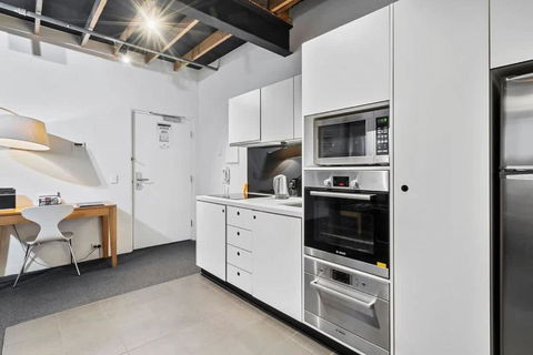 Gibson Mill Waterfront Warehouse Apartment - 102 - Kingaroy Accommodation 2