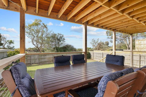 Glen Isla Seaside - Kingaroy Accommodation 3