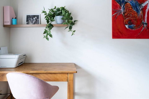 Glenmore Court - Spacious And Central By The Harbour - Kingaroy Accommodation 4