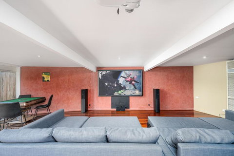 Glenroy Retreat With Pool, Gaming Room & Theater - Kingaroy Accommodation 1