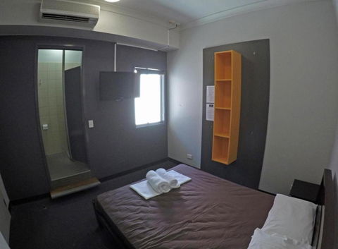 Global Backpackers Port Douglas - Kingaroy Accommodation 2