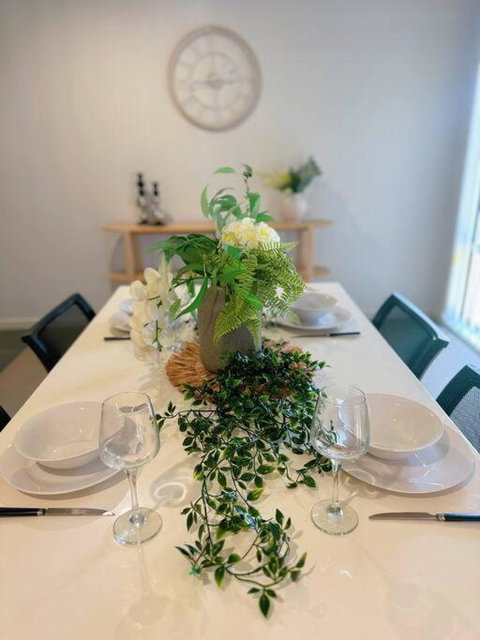 Gold Coast Family-Friendly 4BD Near Theme Park - Kingaroy Accommodation 0