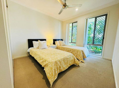 Gold Coast Family-Friendly 4BD Near Theme Park - Kingaroy Accommodation 4
