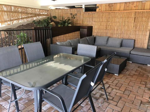 Gold Coast Theme Parks With A Pool - Kingaroy Accommodation 4