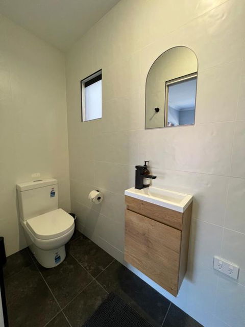 Gold Reef Adelong - Kingaroy Accommodation 0