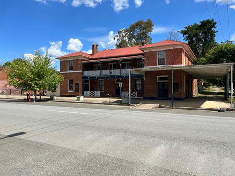 Gold Reef Adelong - Kingaroy Accommodation 3