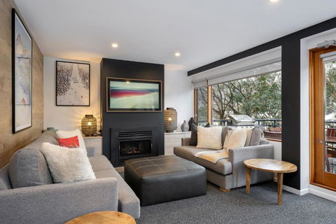 Golden Eagle 2 - Kingaroy Accommodation 1