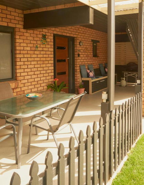 GOLDFIELDS STUDIO APARTMENT, Beaconsfield - Fully Self-contained, Air-conditioning - Kingaroy Accommodation 1