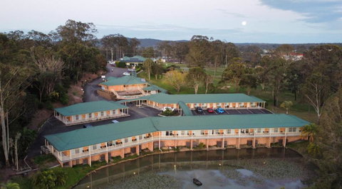 Golf Club Motor Inn Wingham - Kingaroy Accommodation 0
