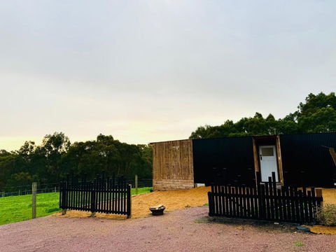 GORGE Chocolates Tiny House - Kingaroy Accommodation 1
