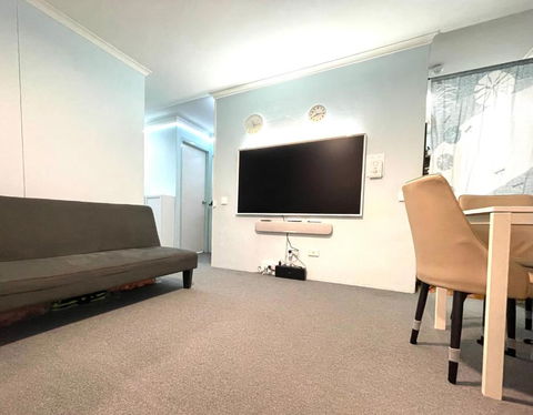 Gadigal Apt - Kingaroy Accommodation 1