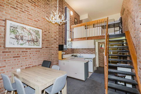 Gables 13 Of 2 Clyde Street - Kingaroy Accommodation 0