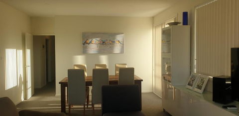 GREENWAY WATERS 2 Bed Apartment - Kingaroy Accommodation 1