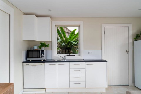 Gull Cottage By Beach Stays - Kingaroy Accommodation 4