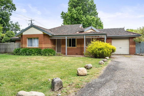 Happy Paws Bright Hideaway - Kingaroy Accommodation 1