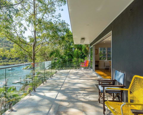 Hidden Beauty - Waterfront - Kingaroy Accommodation 1
