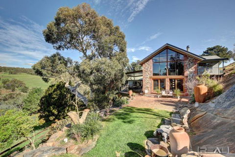 HighRoost Bed & Breakfast Accomodation - Rural Escape - Kingaroy Accommodation 0