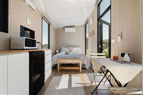 Hillside Hideout By Tiny Away - Kingaroy Accommodation 3