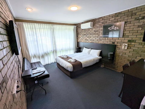 Homestead Motor Inn & Apartments - Kingaroy Accommodation 1