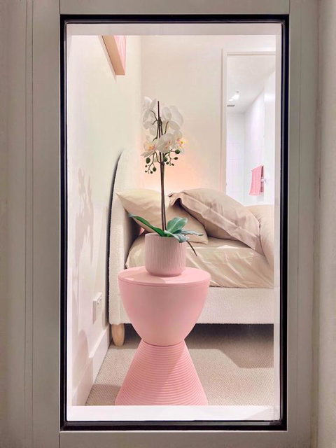 Indulge Luxury Holiday Near Brighton Beach With Private Garden Parking - Kingaroy Accommodation 0