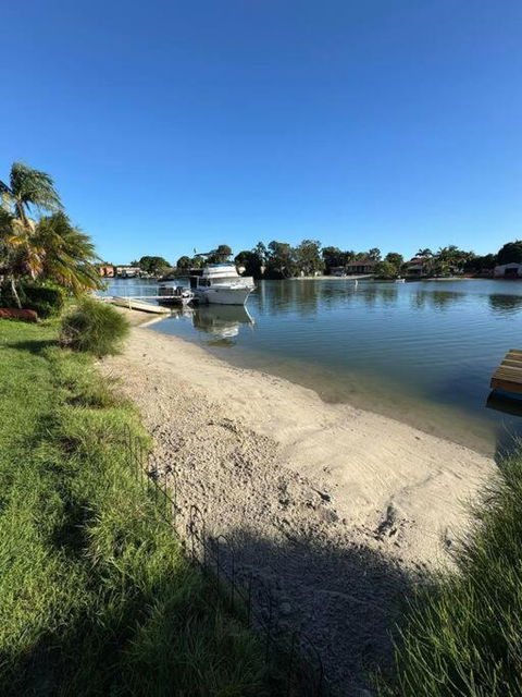 House And Van On The River - Kingaroy Accommodation 0