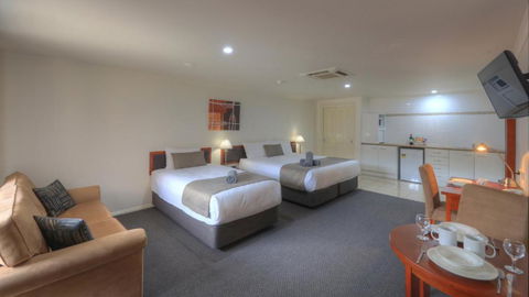 INVERELL RSM CLUB MOTEL - Kingaroy Accommodation 2