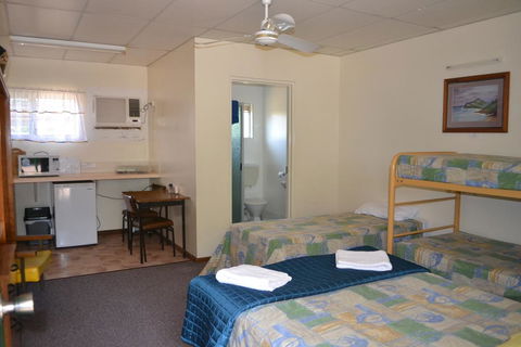 Affordable Gold City Motel - Kingaroy Accommodation 2