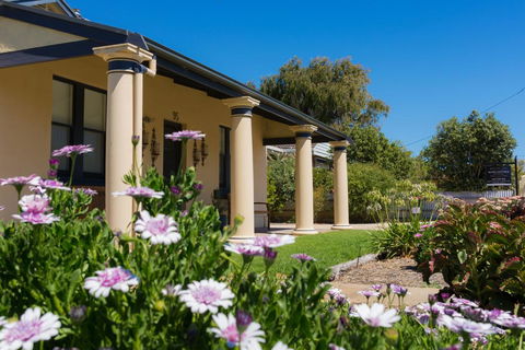Agnes Cottage Bed & Breakfast - Kingaroy Accommodation 0