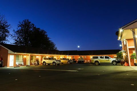 Akuna Motor Inn And Apartments - Kingaroy Accommodation 1
