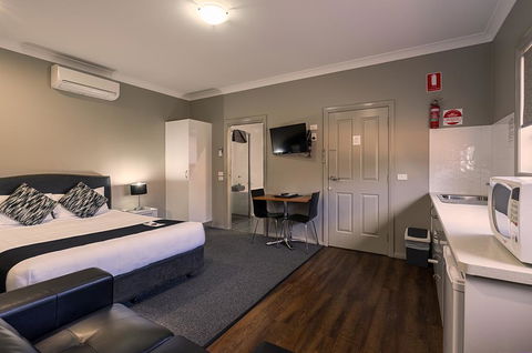 Akuna Motor Inn And Apartments - Kingaroy Accommodation 2