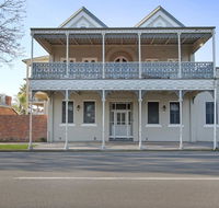 Albury Suites - Waterstreet - Kingaroy Accommodation