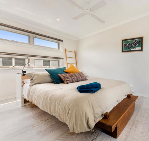 Alice's Palace, 2-minute Walk To Lifeguard Patrolled Surf Beach - Kingaroy Accommodation 0