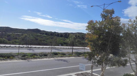 Alkimos Beach Retreat - Kingaroy Accommodation 3