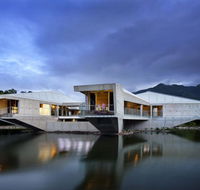 Alkira Award Winning Luxury Beachfront Rainforest Holiday House - Kingaroy Accommodation