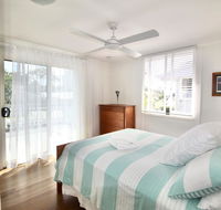 Aloha Alex Beach House Pet-friendly- 450m to the beach - Kingaroy Accommodation