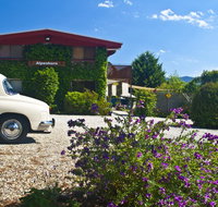 Alpenhorn Holiday Units - Kingaroy Accommodation