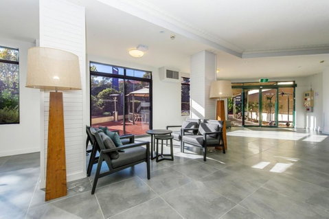 Alpha Hotel Canberra - Kingaroy Accommodation 3