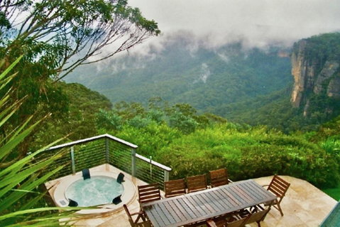 Amaroo Mountaintop Villa - Kingaroy Accommodation 1