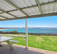Amazing Aspects - perched above Tilbury Cove - Kingaroy Accommodation