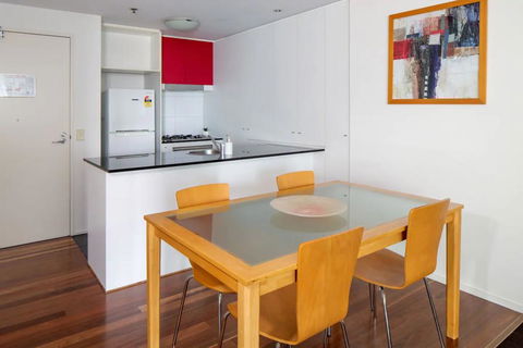Amazing Brisbane CBD 2 Bedroom Apartment With River Views - Kingaroy Accommodation 1