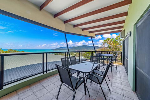 Ambience Of Airlie - Airlie Beach - Kingaroy Accommodation 1