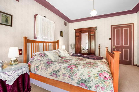 Ambrose Cottage Front Apartment - Kingaroy Accommodation 2