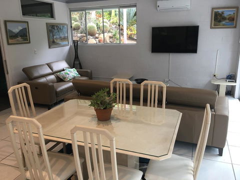 Ancient Gardens Guesthouse & Botanical Gardens - Kingaroy Accommodation 1