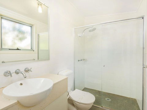 Angourie Blue 7- Stroll To Surfing Beaches. - Kingaroy Accommodation 1